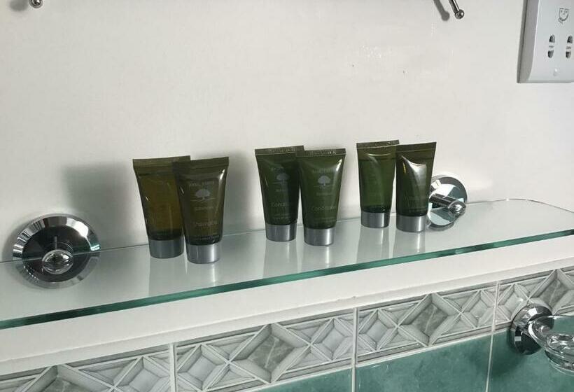 住宿加早餐 Stratheyre