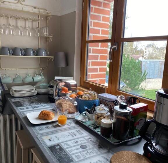 مبيت وإفطار Suite Familiale Du Bourgeau