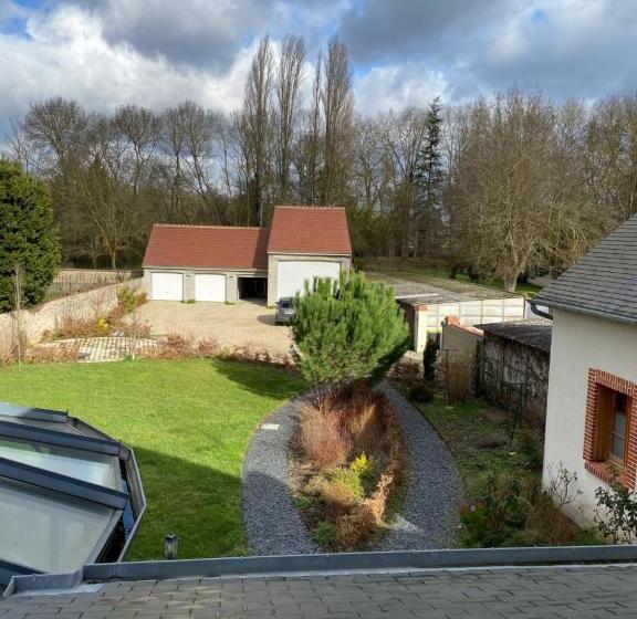 مبيت وإفطار Suite Familiale Du Bourgeau