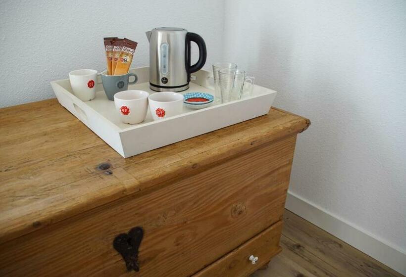 مبيت وإفطار Vertoeven Bij Verhoeven