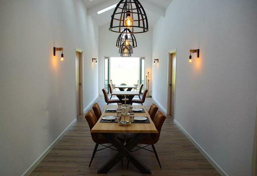 مبيت وإفطار Vertoeven Bij Verhoeven