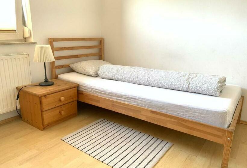 Blue Mountain Hostel