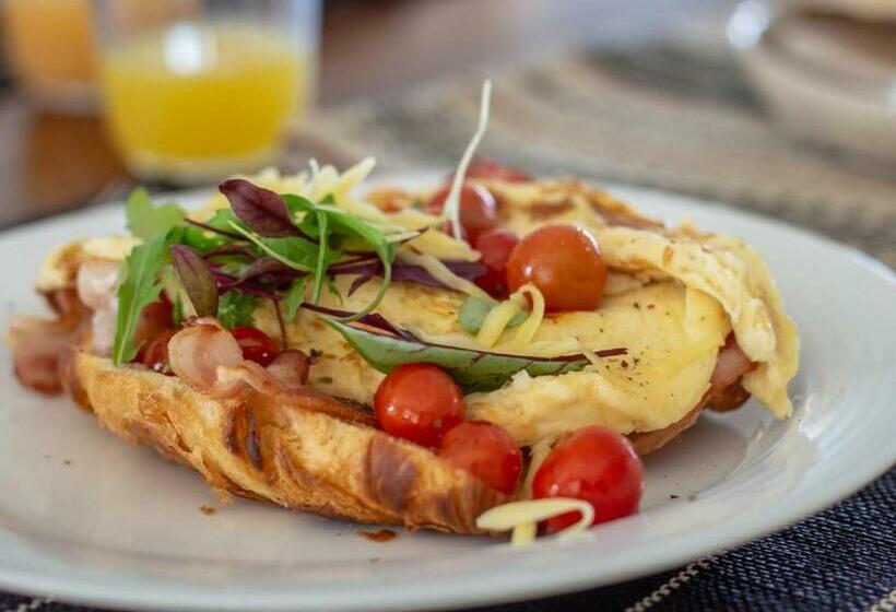 Erika27 Top B&b Choice