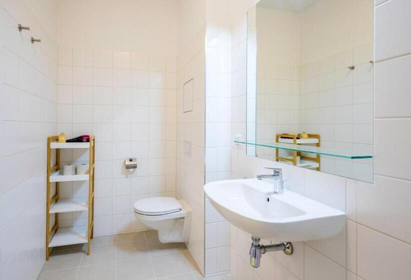 Feelgood Apartments Smartliving | Contactless Check In