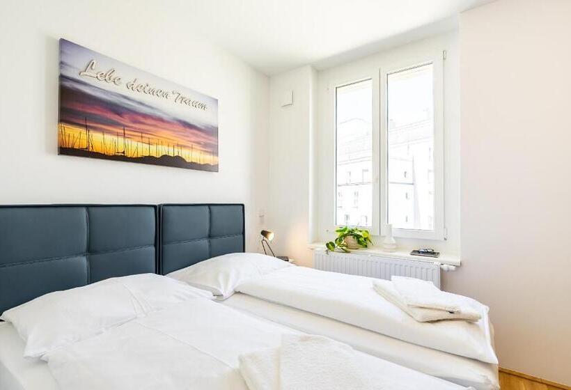 Feelgood Apartments Smartliving | Contactless Check In