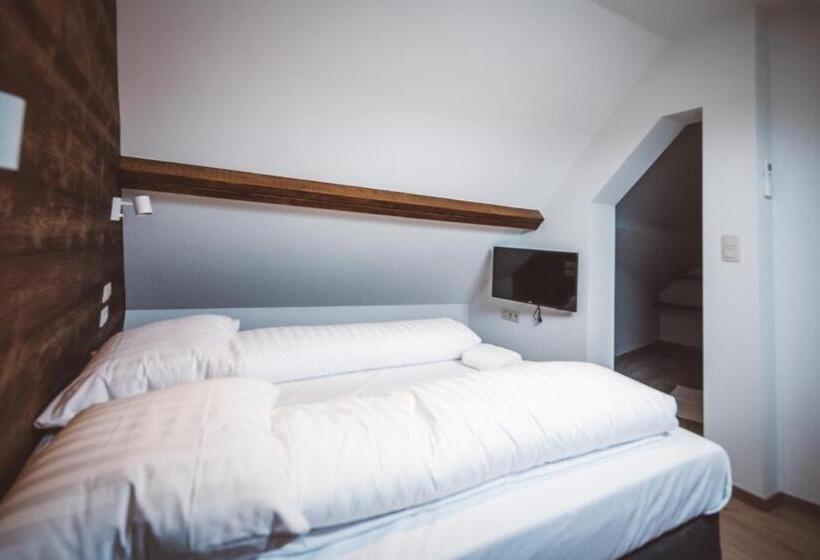 Hdc Nivelles Grand Place