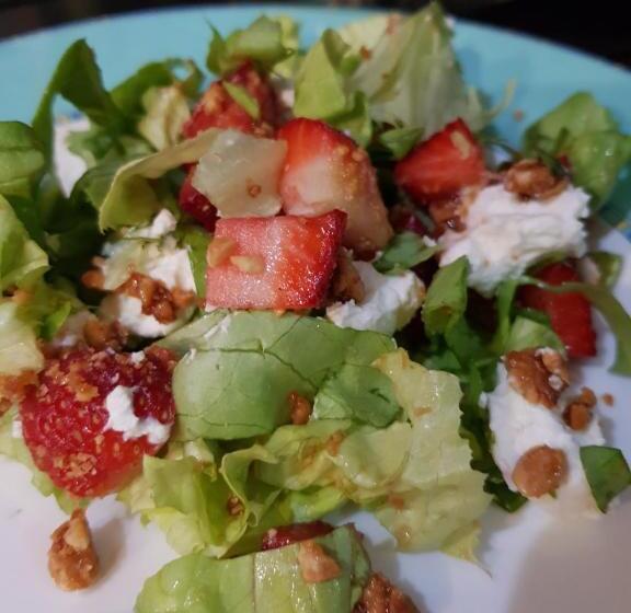 Отель A Farm Stay   Casablanca S Private Cottage,no Loadshedding!