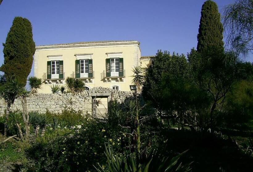 Отель Agriturismo Baglio Calanchi