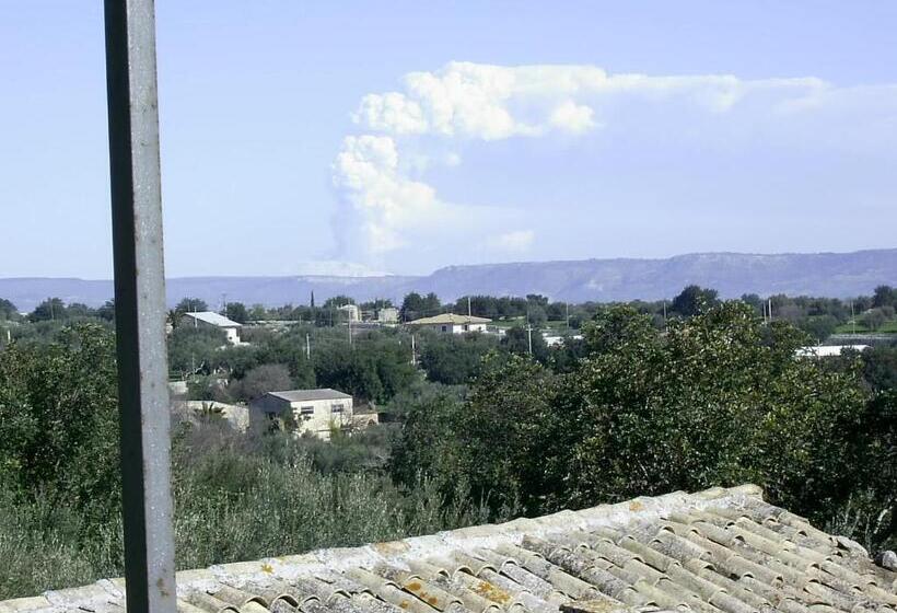 Отель Agriturismo Baglio Calanchi