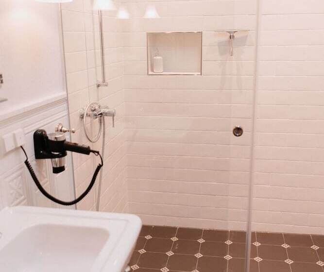 ホテル Das Betthupferl