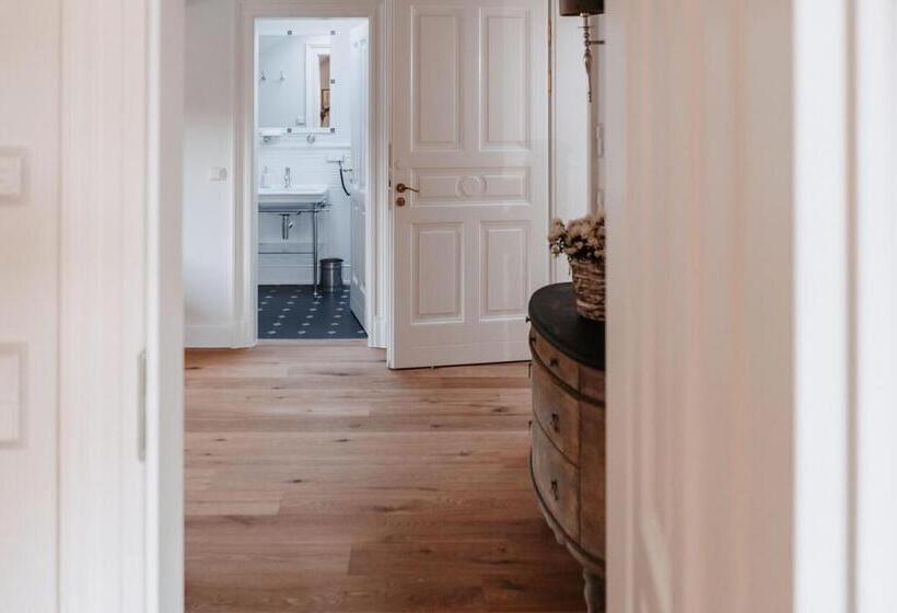 ホテル Das Betthupferl