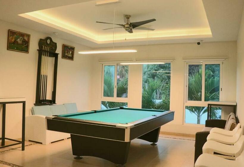 酒店 Lydmar Boutique