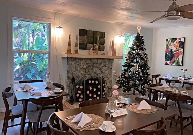 酒店 Manatee Palms