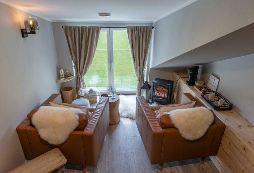 فندق Solneset Farm