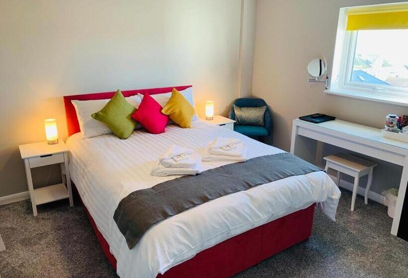 호텔 The Greenwich Rooms Burger & Bird Bar & Restaurant