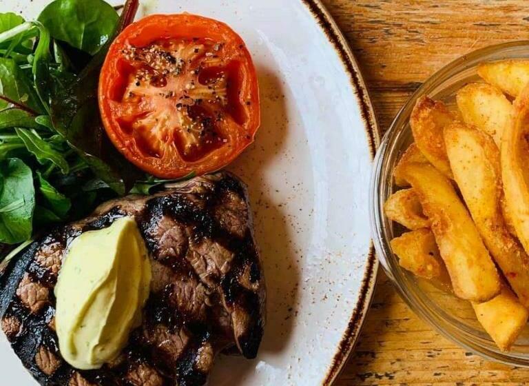 호텔 The Greenwich Rooms Burger & Bird Bar & Restaurant