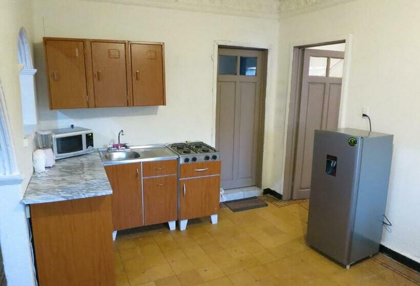 ペンション Amplio Departamento Para Grupos O Familias