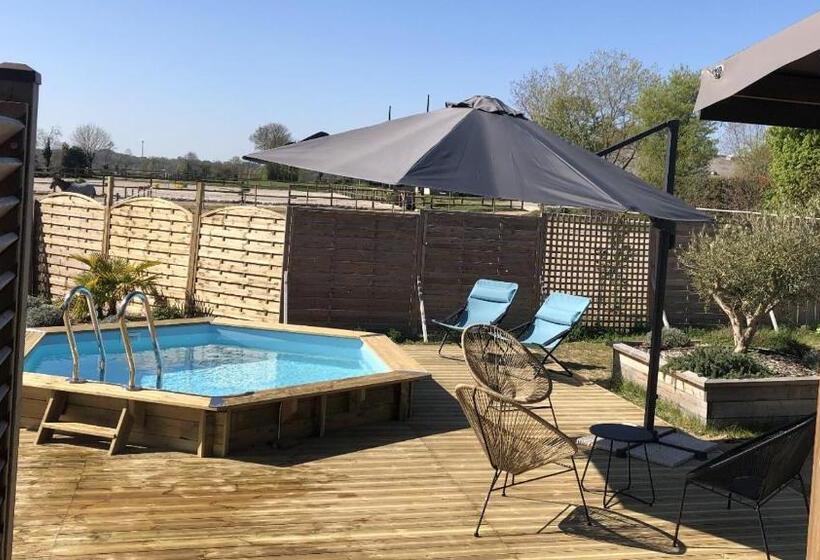 פנסיון Cottage Du Garlai