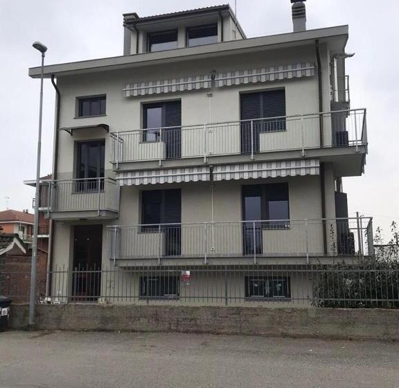 פנסיון Guest House Micini