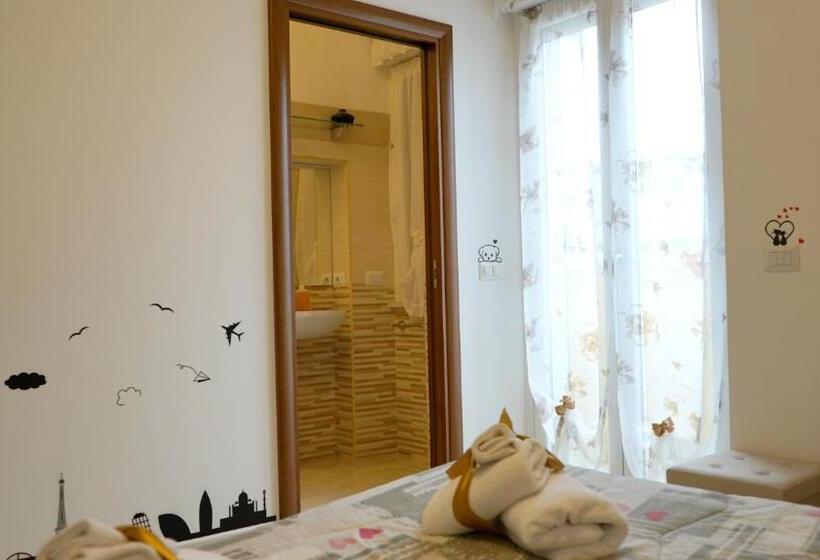 Pensjonat La Lanterna Sul Comò