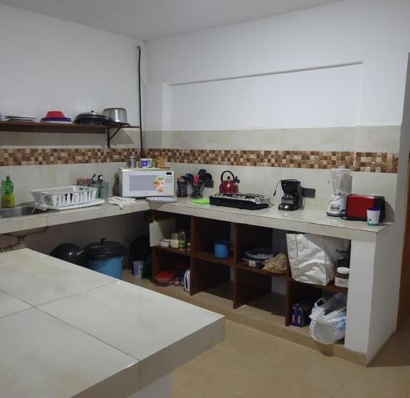 פנסיון Monserrat