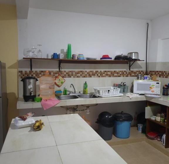 פנסיון Monserrat