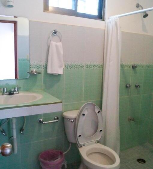 פנסיון Monserrat