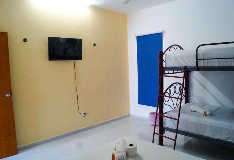 פנסיון Monserrat