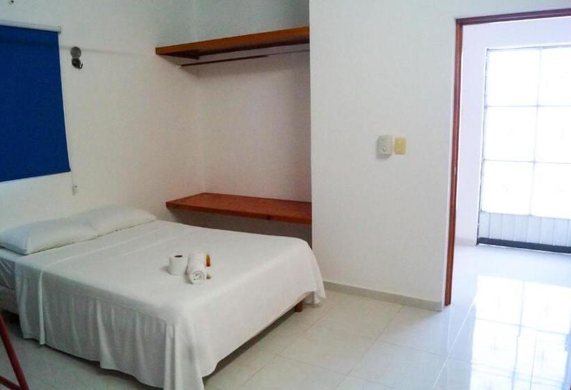 פנסיון Monserrat