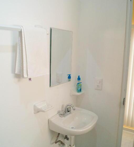 פנסיון Monserrat