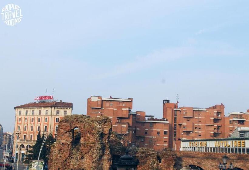 پانسیون People Travel Rooms