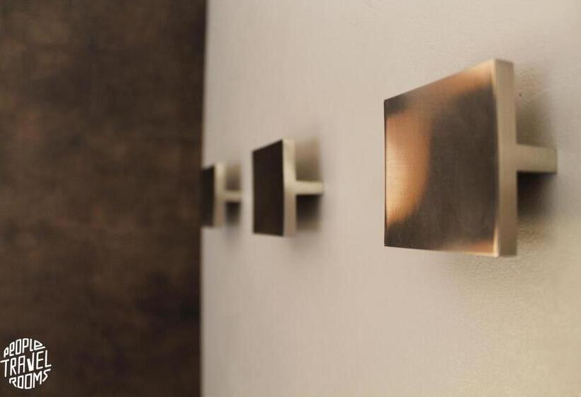 پانسیون People Travel Rooms