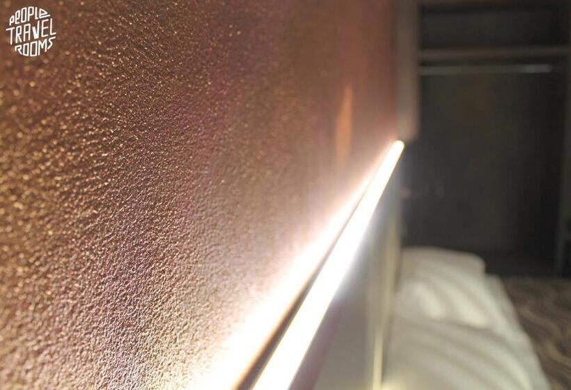 پانسیون People Travel Rooms