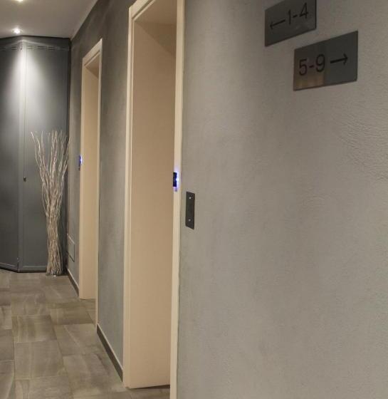 پانسیون People Travel Rooms