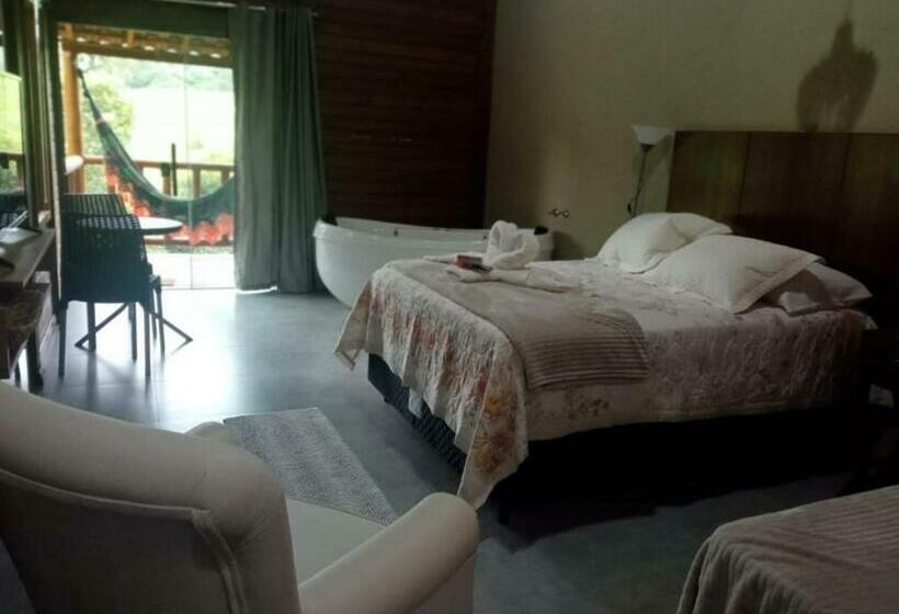 פנסיון Recanto Berço Das Aguas