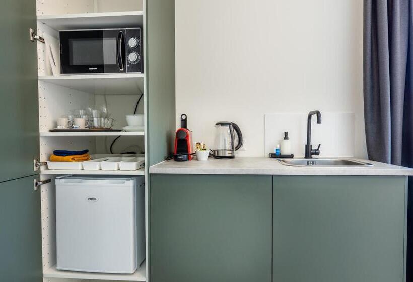 پانسیون Roosjesweg 2 Gastenkamer Met Parkeerplaats En Terras Eg