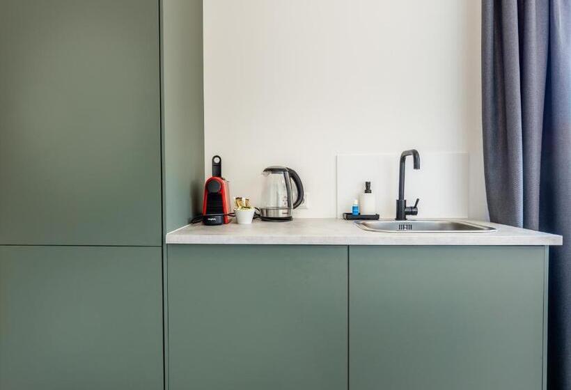 پانسیون Roosjesweg 2 Gastenkamer Met Parkeerplaats En Terras Eg