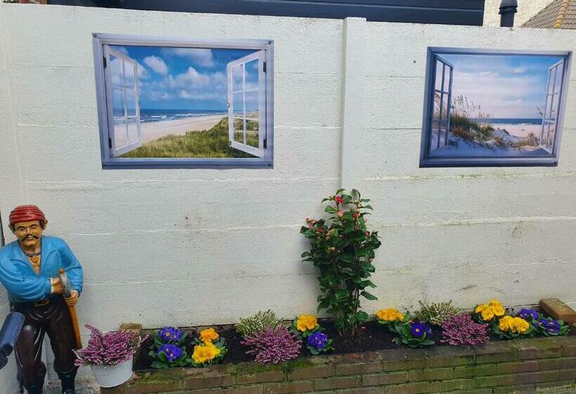 膳宿费 Studio Adanni