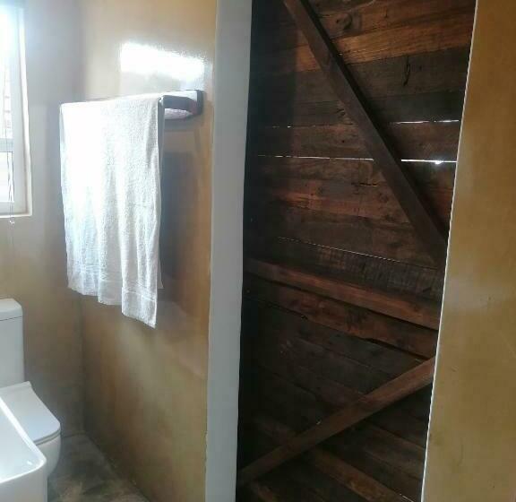 پانسیون The Oak Treehouse Bnb Queenstown