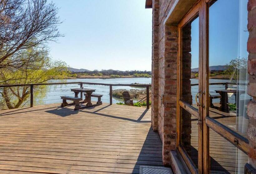 פנסיון Waschbank River Lodge