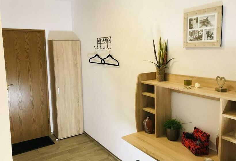 ペンション Weisser Brunnen