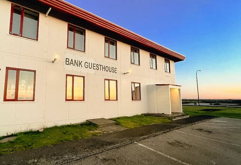 Hostel Bank Guesthouse