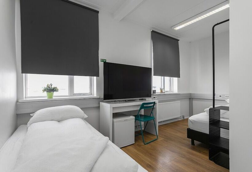 Hostel Bank Guesthouse