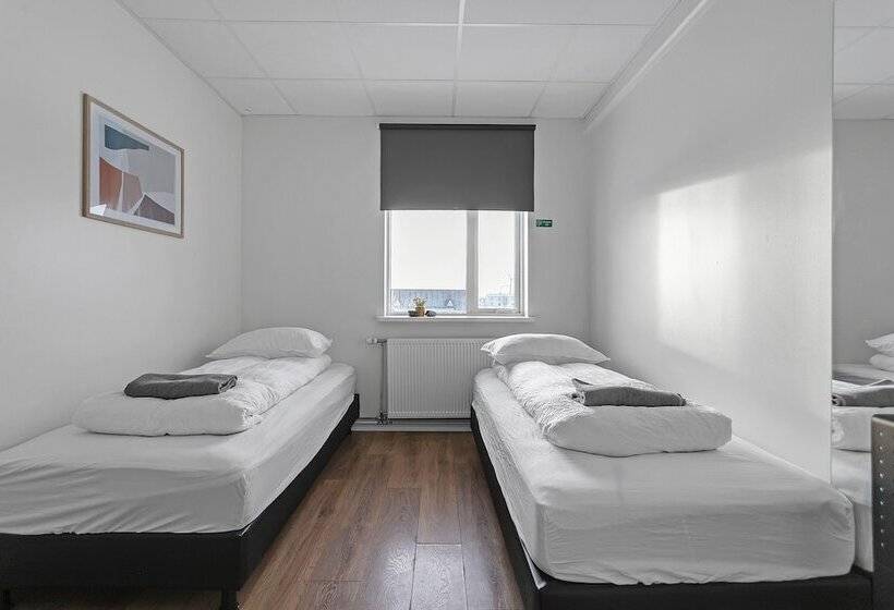 Hostel Bank Guesthouse