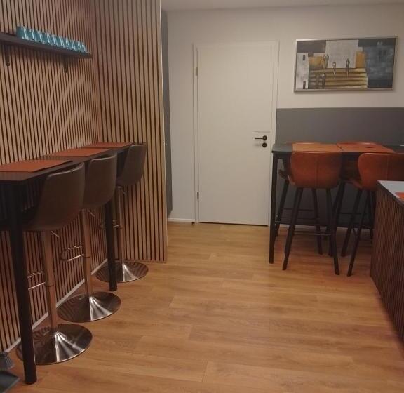 Hostel Bank Guesthouse