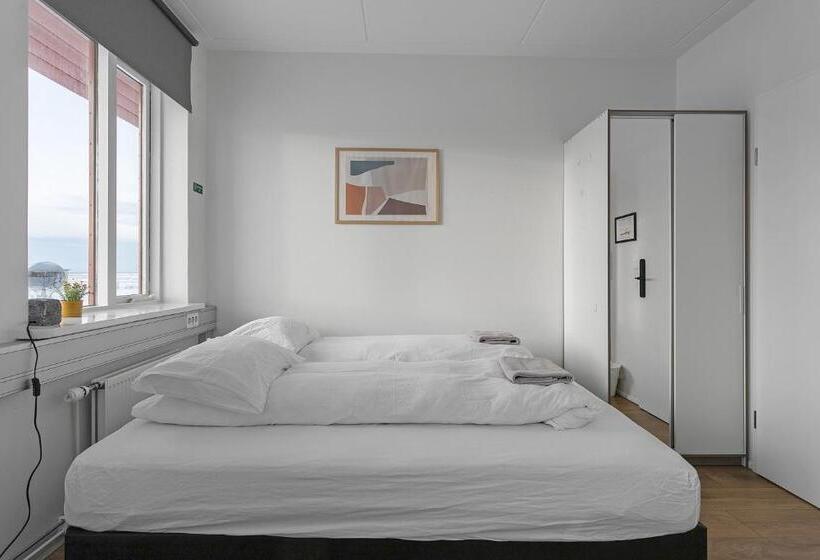 Hostel Bank Guesthouse