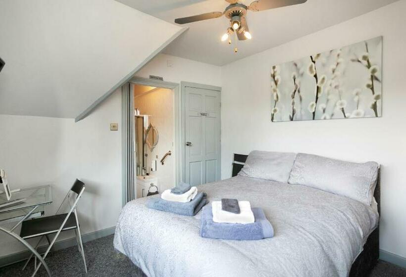 צימר Bed At Bowbridge, Centre Town