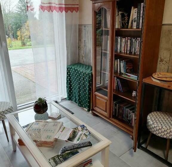 住宿加早餐  Chambres D Hôtes De L Avison