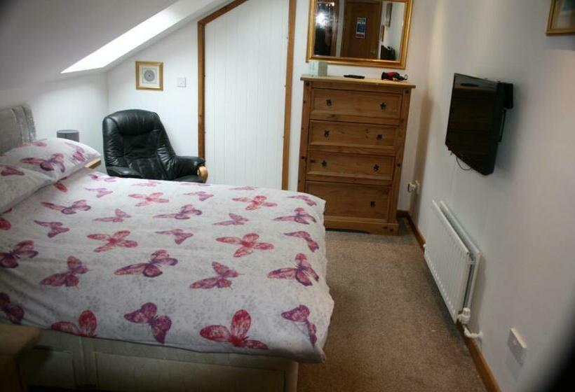 تختخواب و صبحانه Crackin View Guest House