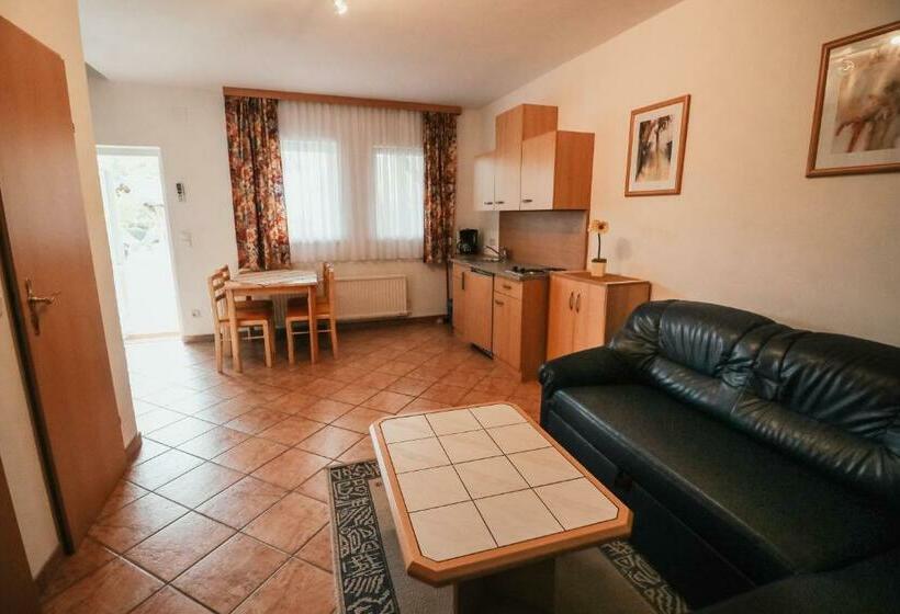 مبيت وإفطار Gästehaus Finklacke